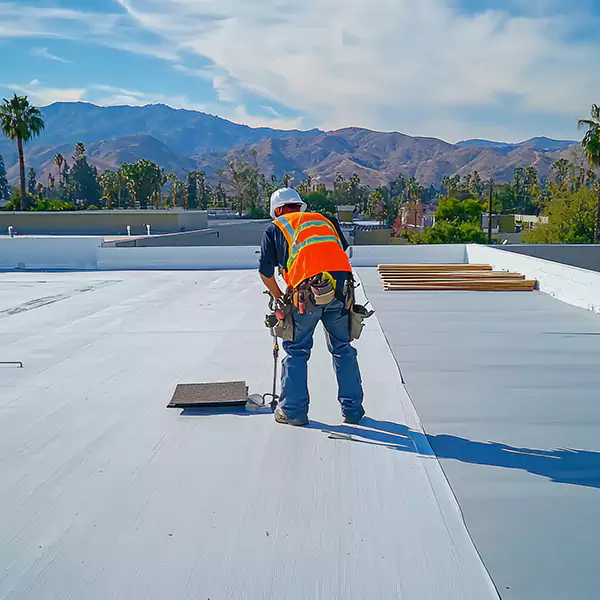 Why Des Plaines Roofing Pro Is the Flat Roofing Choice in Des Plaines, IL?